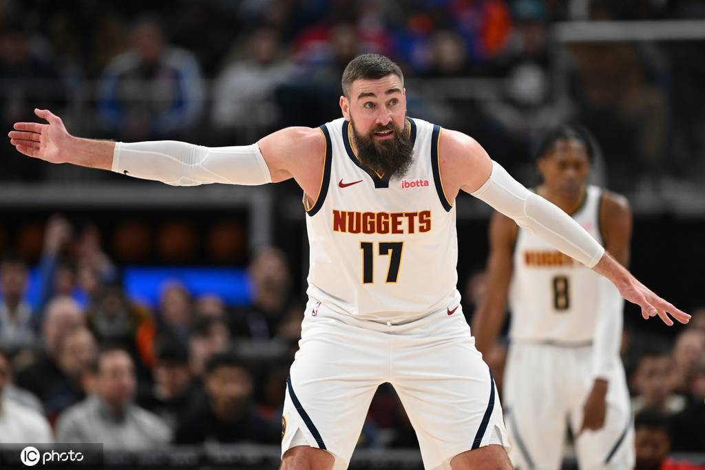 14年NBA旅程落幕！瓦兰官宣签约立陶宛球队